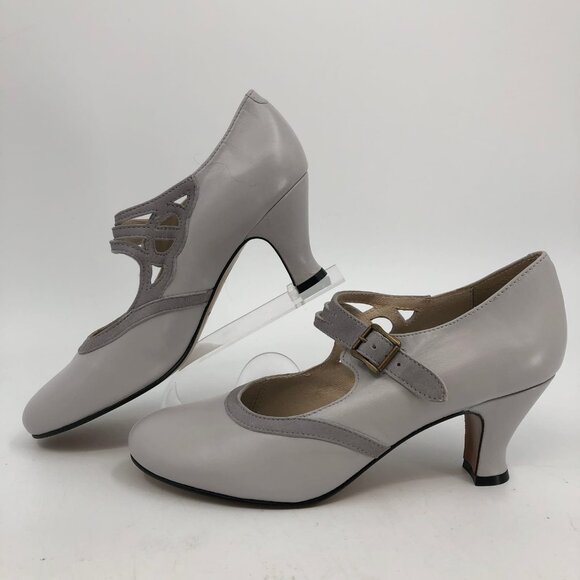 Re-Mix Vintage Gray Mary Jane Heels | Size 9 - Classic Style - Picture 6 of 9